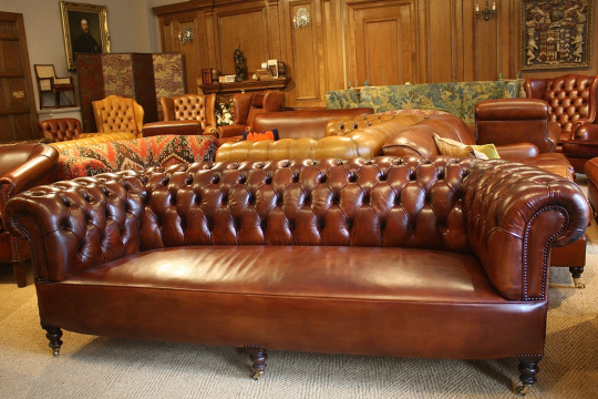 Antique Classic Chesterfield